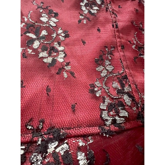 Torrid 4X Red & Black Embroidered Corset Satin and Lace, Velvet Straps - Picture 10 of 12